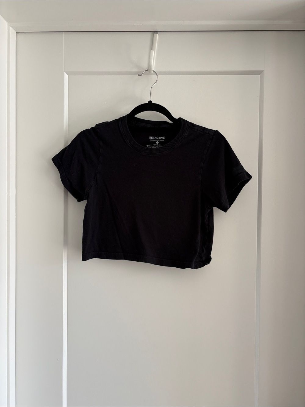 SET Active Black Cropped Crew Tee
